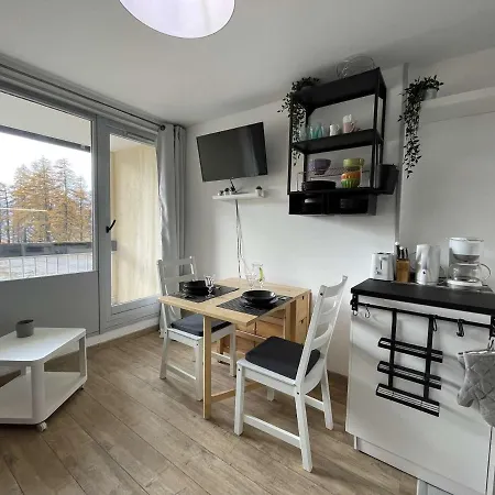 Renove Au Pied Des Pistes, Balcon Ouest, 4 Couchages A - Fr-1-330d-129 Apartment *