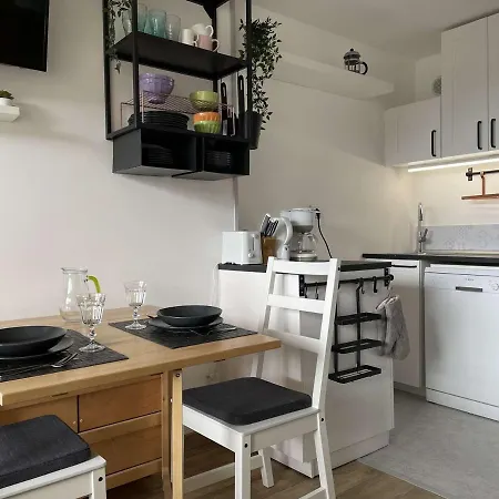 Renove Au Pied Des Pistes, Balcon Ouest, 4 Couchages A - Fr-1-330d-129 Apartment *